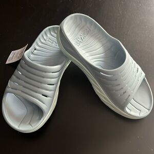 NWT! Hoka slip on Sz 9